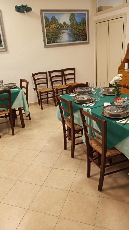 Scano Comfort Inn Санта-Тереза-Галлура Экстерьер фото