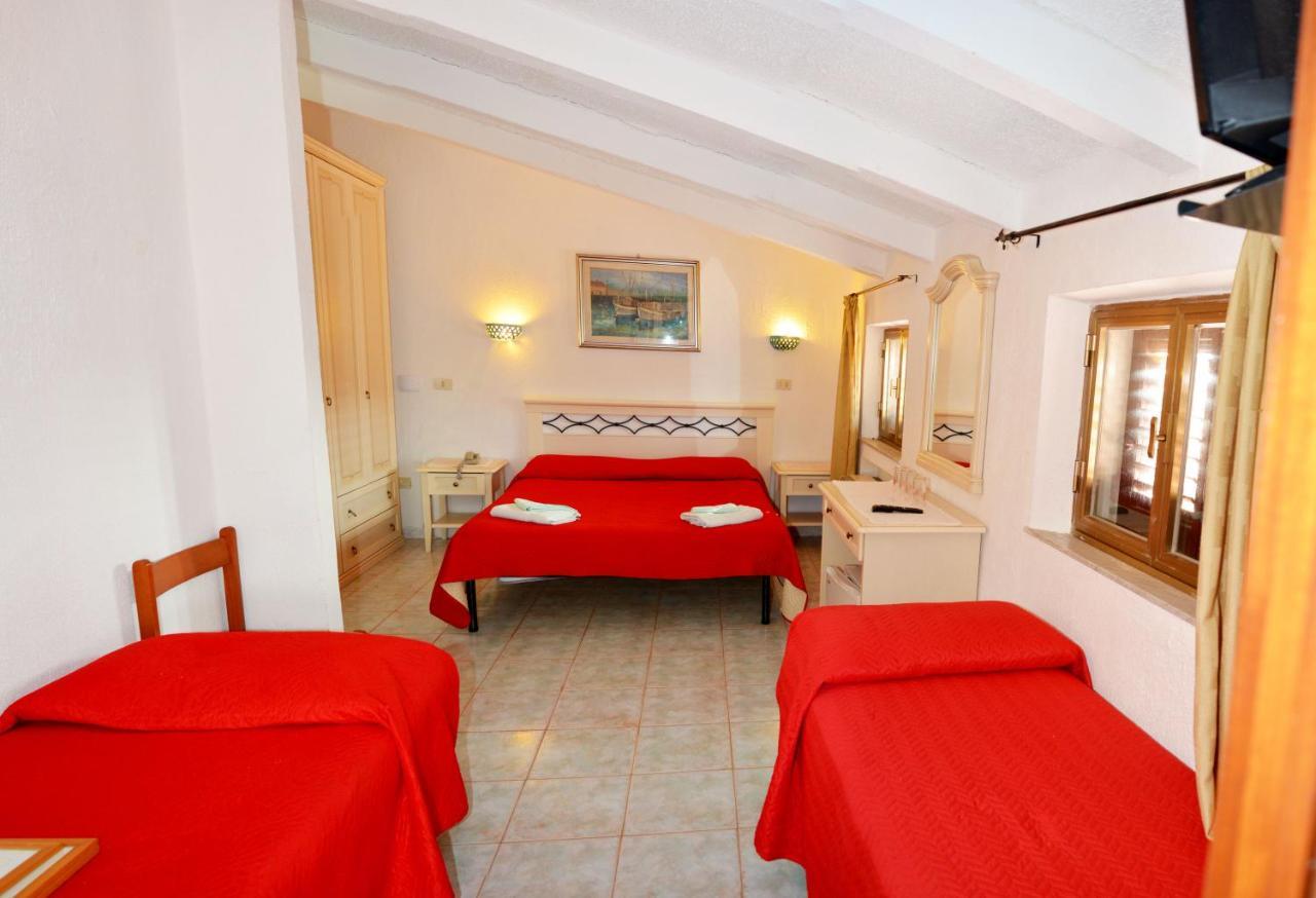 Scano Comfort Inn Санта-Тереза-Галлура Экстерьер фото